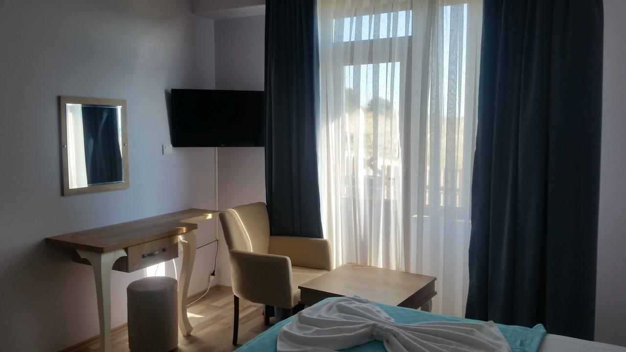 Laz Koyu Pansiyon İmroz Extérieur photo
